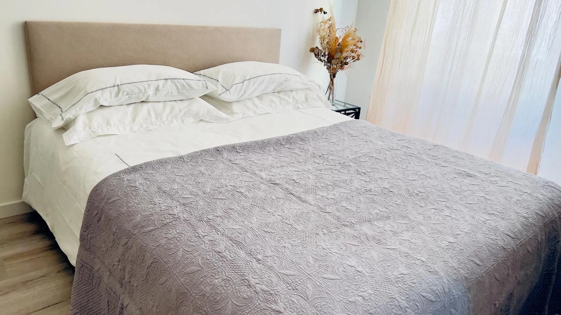 Homestay Bas De Duplex Cosy Et Proche Du Port Apartment Nice France